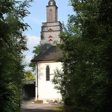 Haus Venusberg Jugendbildungsstaette 호텔 *